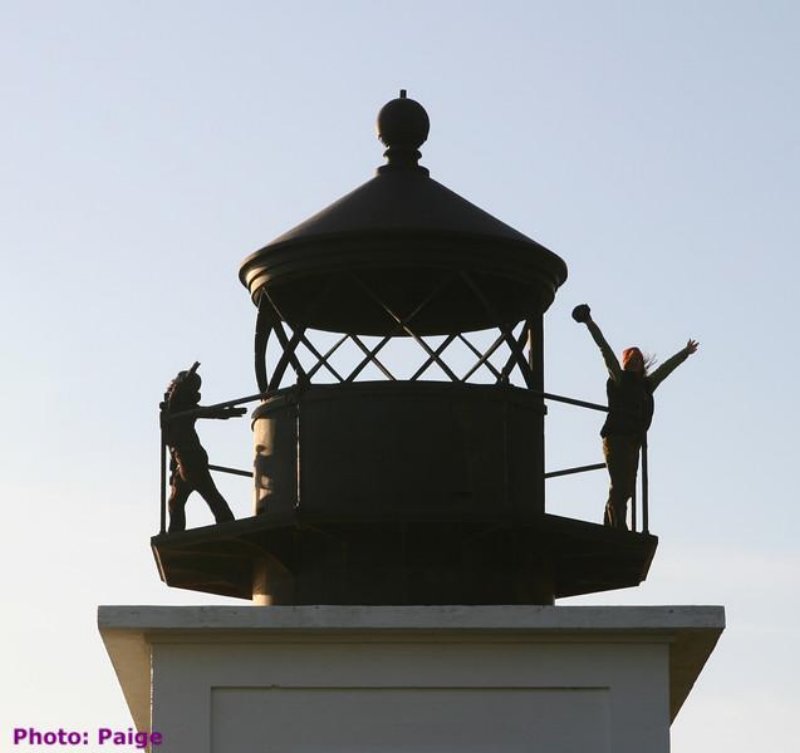 lighthouse1.jpg