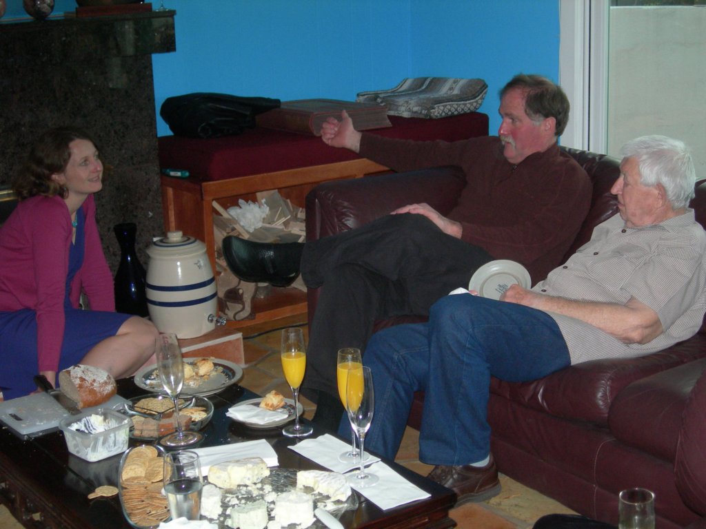 familyvisit255.jpg