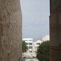 Lehce se vyčasilo  právě včas na  procházku s výkladem o architektuře Getty Centra