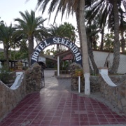 P1150064  An old hotell in Mulege bult in the 50s for fly-in guests and Holywood stars to party. We have it almost to ourself this time.