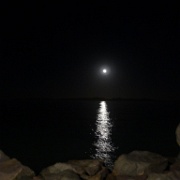 P1150144  A full moon over Loreto